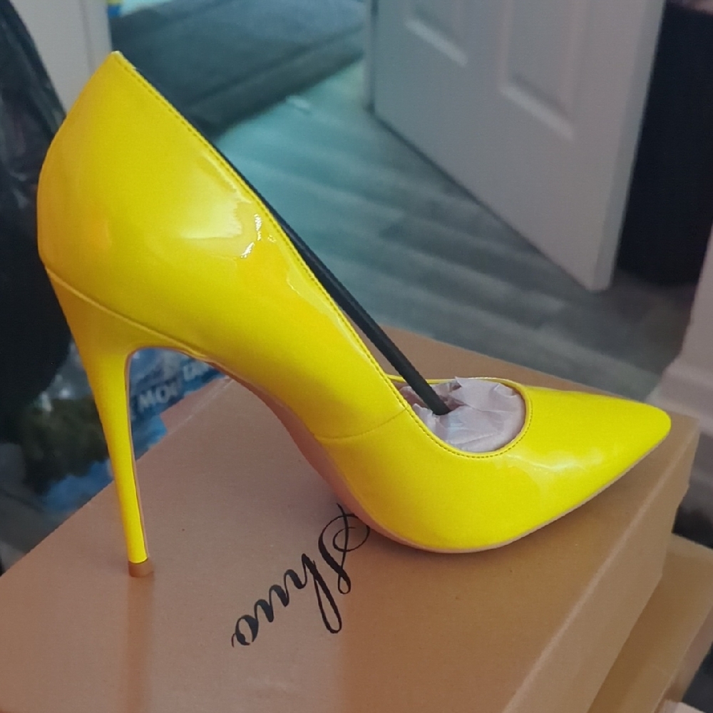 Elegant Yellow Stiletto Heels